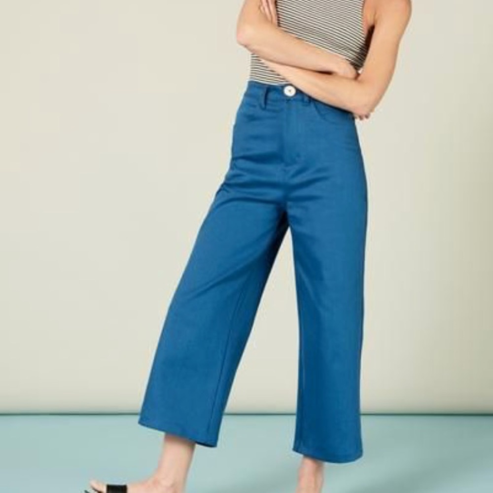 Whimsy & Row Flora pant. Hi-rise Wide leg. XL Blue